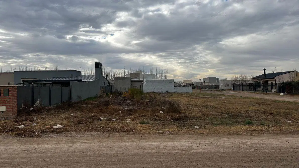Lote en venta de 1.026,55 m² en Piedra Blancas, Fernandez Oro 4