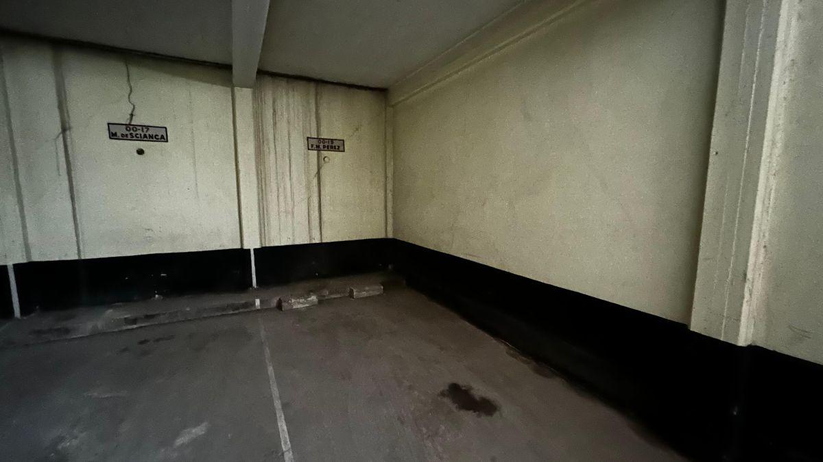 Foto de COCHERA CUBIERTA EN ALQUILER – EDIFICIO TORINO en pleno centro de Cipolletti, imagen 4