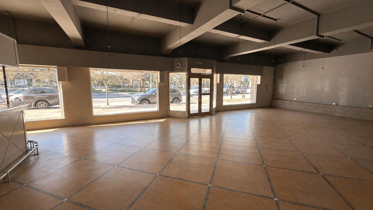Foto de LOCAL COMERCIAL EN ALQUILER – PLENO CENTRO DE CIPOLLETTI, imagen 3
