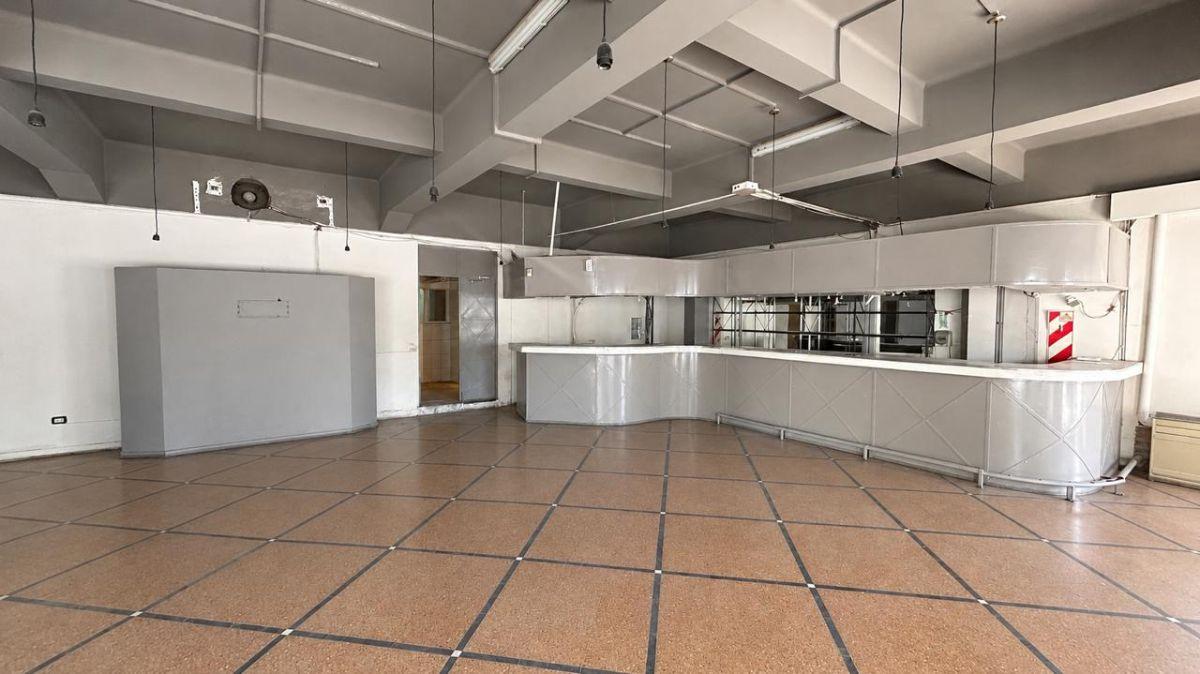 Foto de LOCAL COMERCIAL EN ALQUILER – PLENO CENTRO DE CIPOLLETTI, imagen 5
