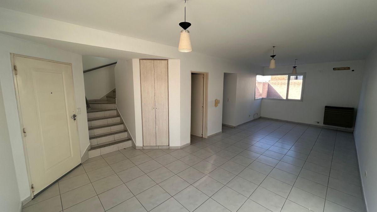 Foto de Duplex en alquiler B° Rincon Lindo Cipolletti, imagen 2