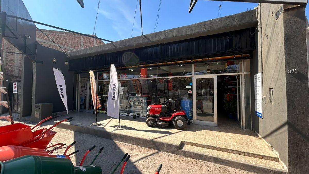 Foto de Local comercial en venta + terreno de 750 m² – Mengelle 971 – Ideal, imagen 4