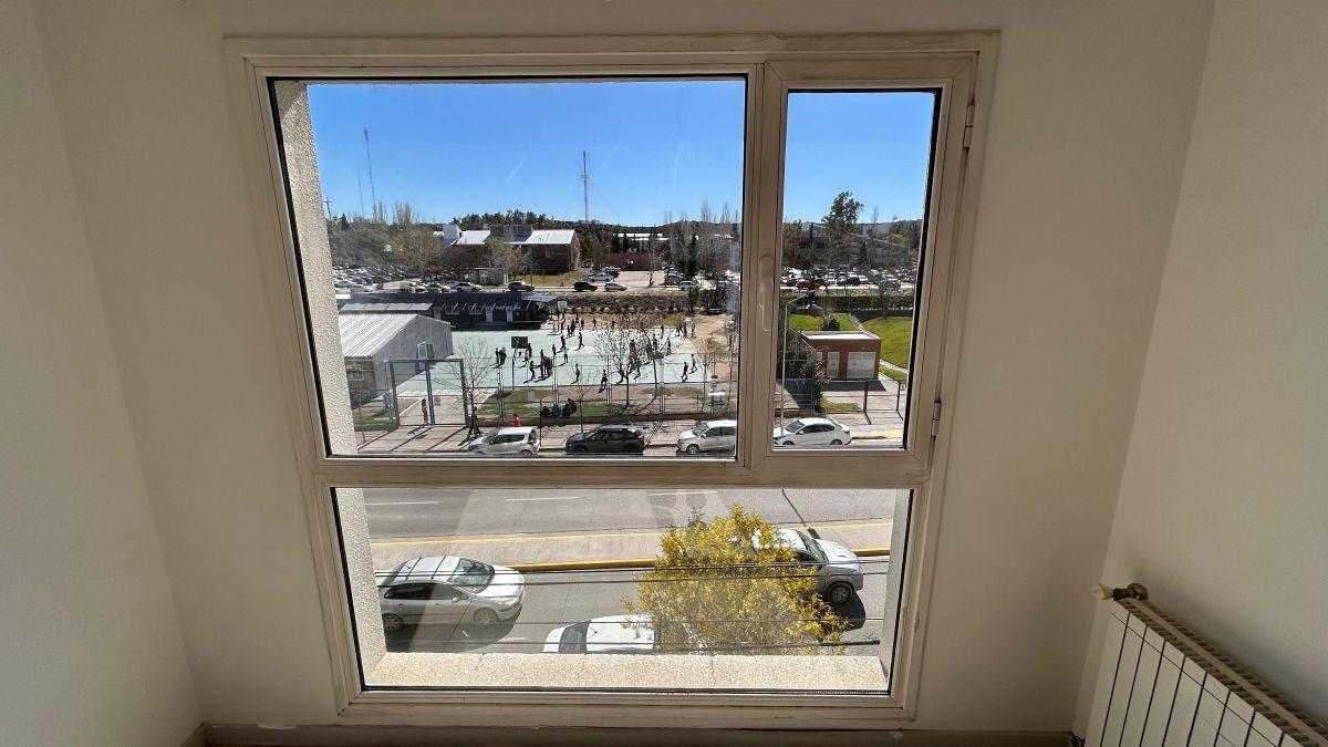 Foto de DEPARTAMENTO DE 2 DORMITORIOS EN VENTA c/cochera cubierta – NEUQUÉN, imagen 5