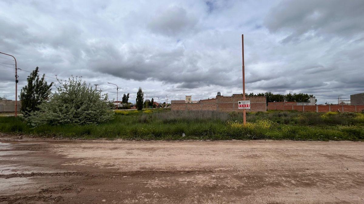 Foto de Lote en Venta en Fernandez Oro, imagen 2