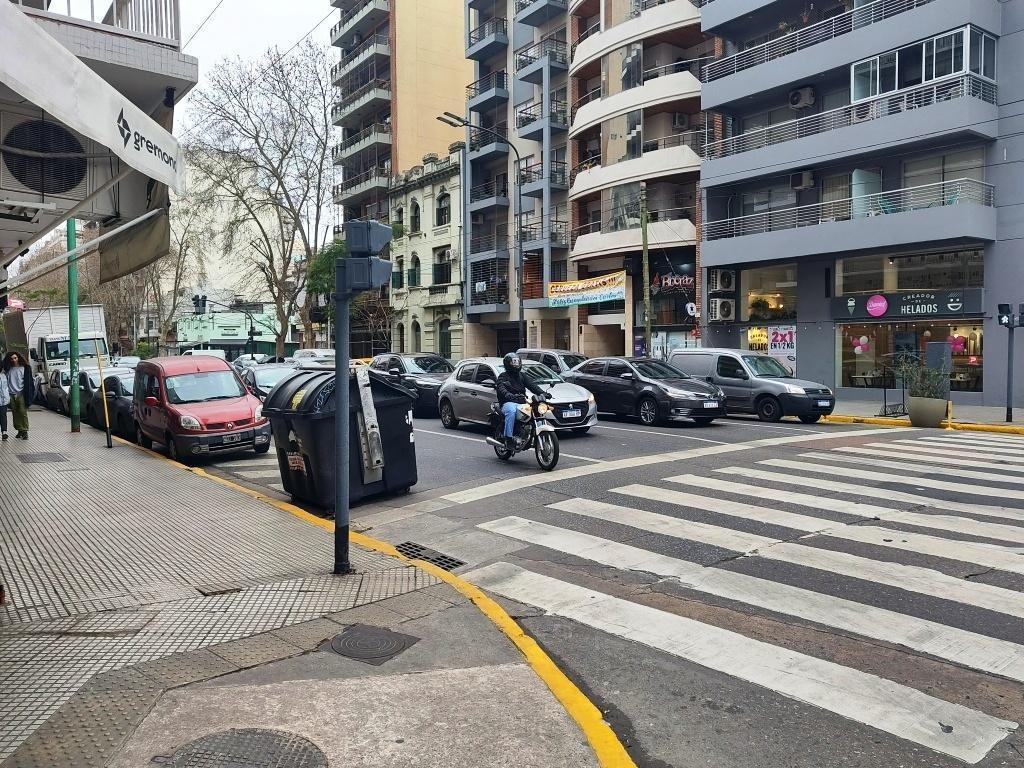Foto de Departamento en Venta - 3 ambientes al frente en Parque Centenario, imagen 4