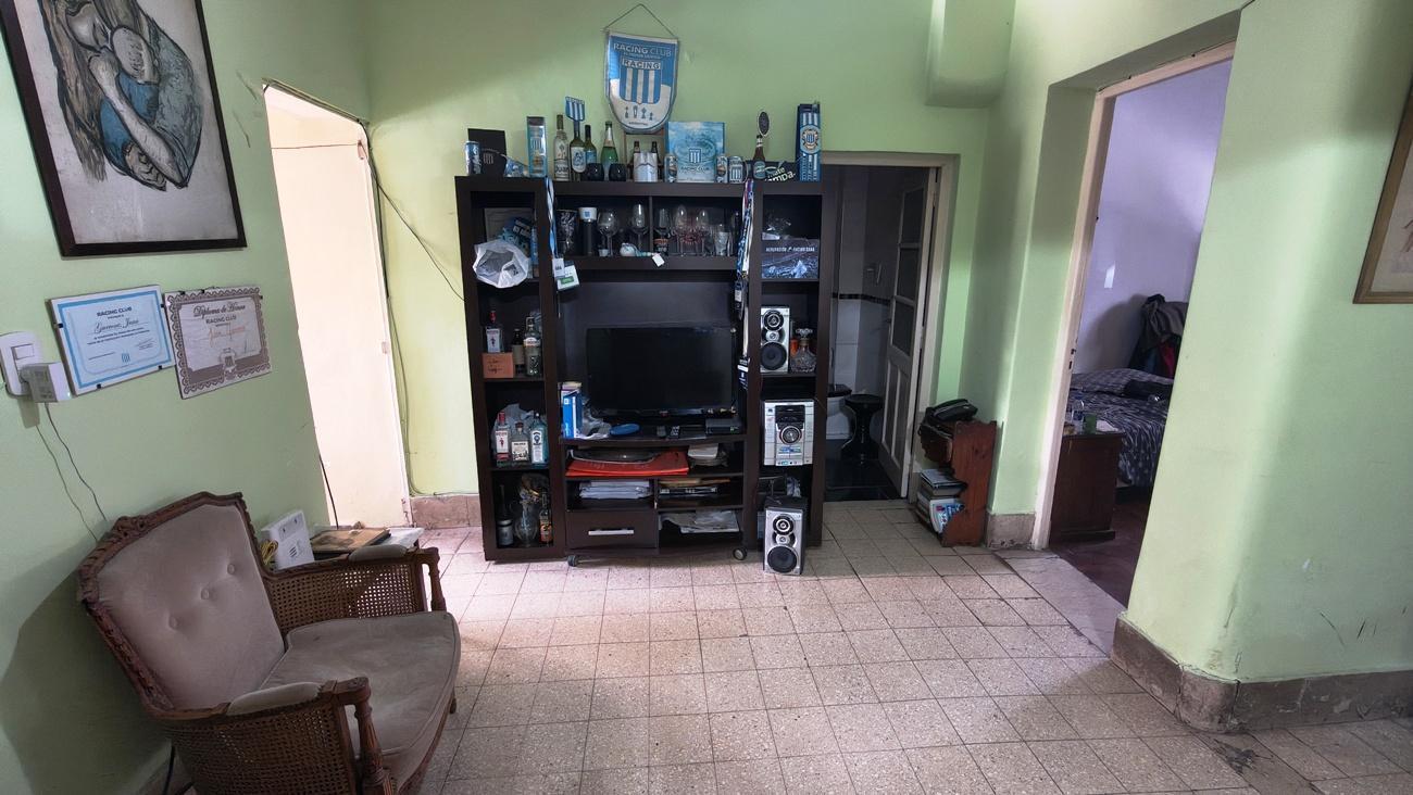 Foto de PH en VENTA VILLA DEL PARQUE 4 AMBIENTES AL FRENTE SIN EXPENSAS PATIO, imagen 4