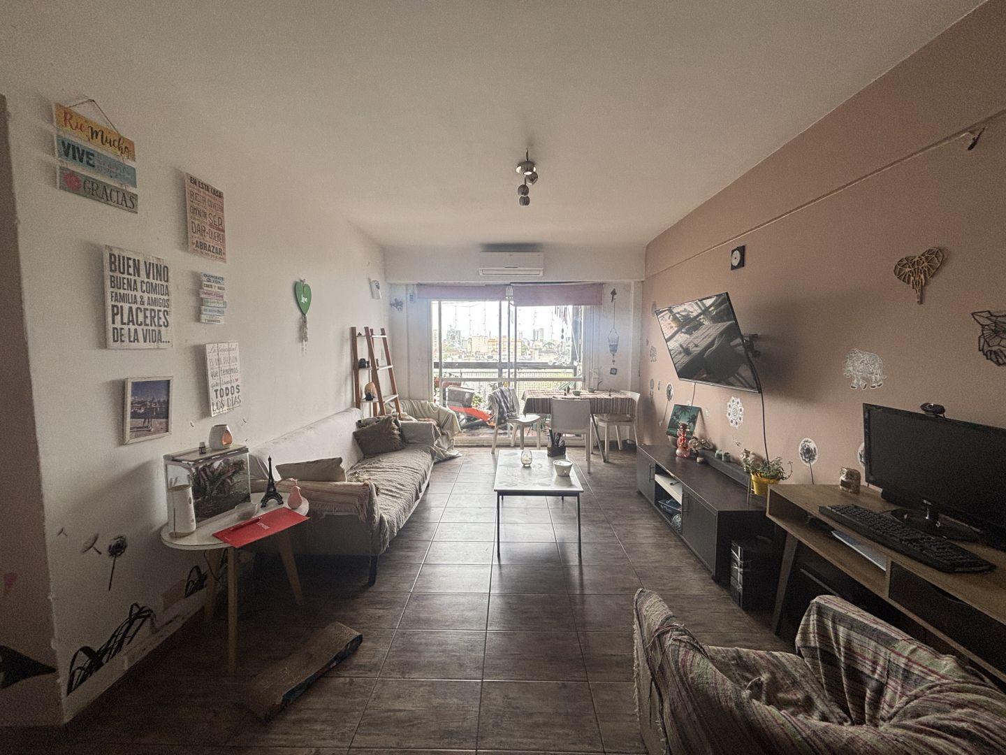 Departamento 3 ambientes. | AV. ENTRE RIOS al 2100