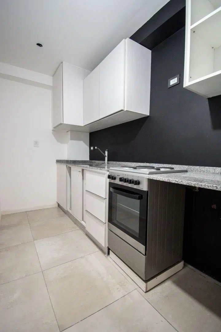 2 AMBIENTES | RIVADAVIA, AV al 9900 1