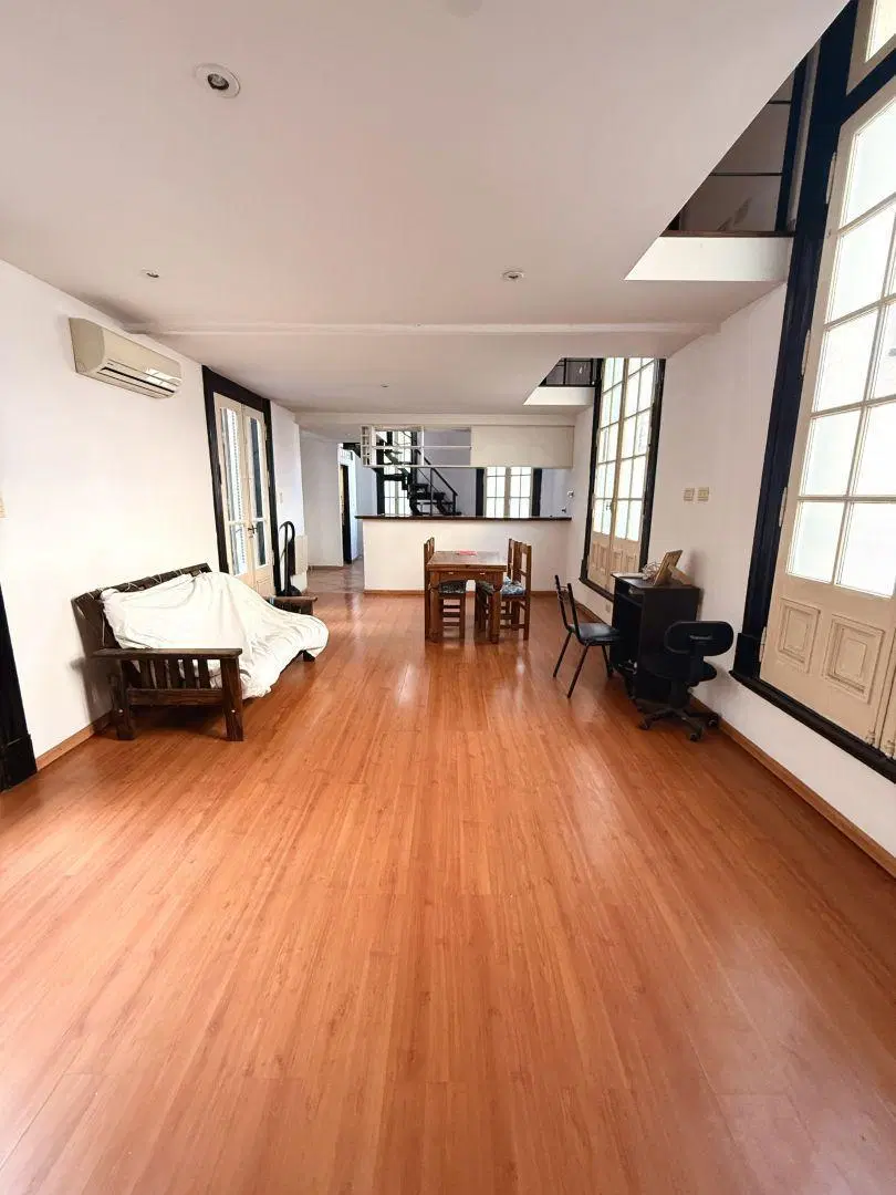 VENTA DEPARTAMENTO TIPO CASA 7 AMB- BALVANERA 8