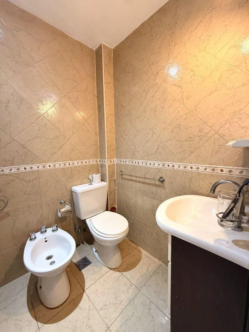 VENTA DEPARTAMENTO TIPO CASA 7 AMB- BALVANERA 3