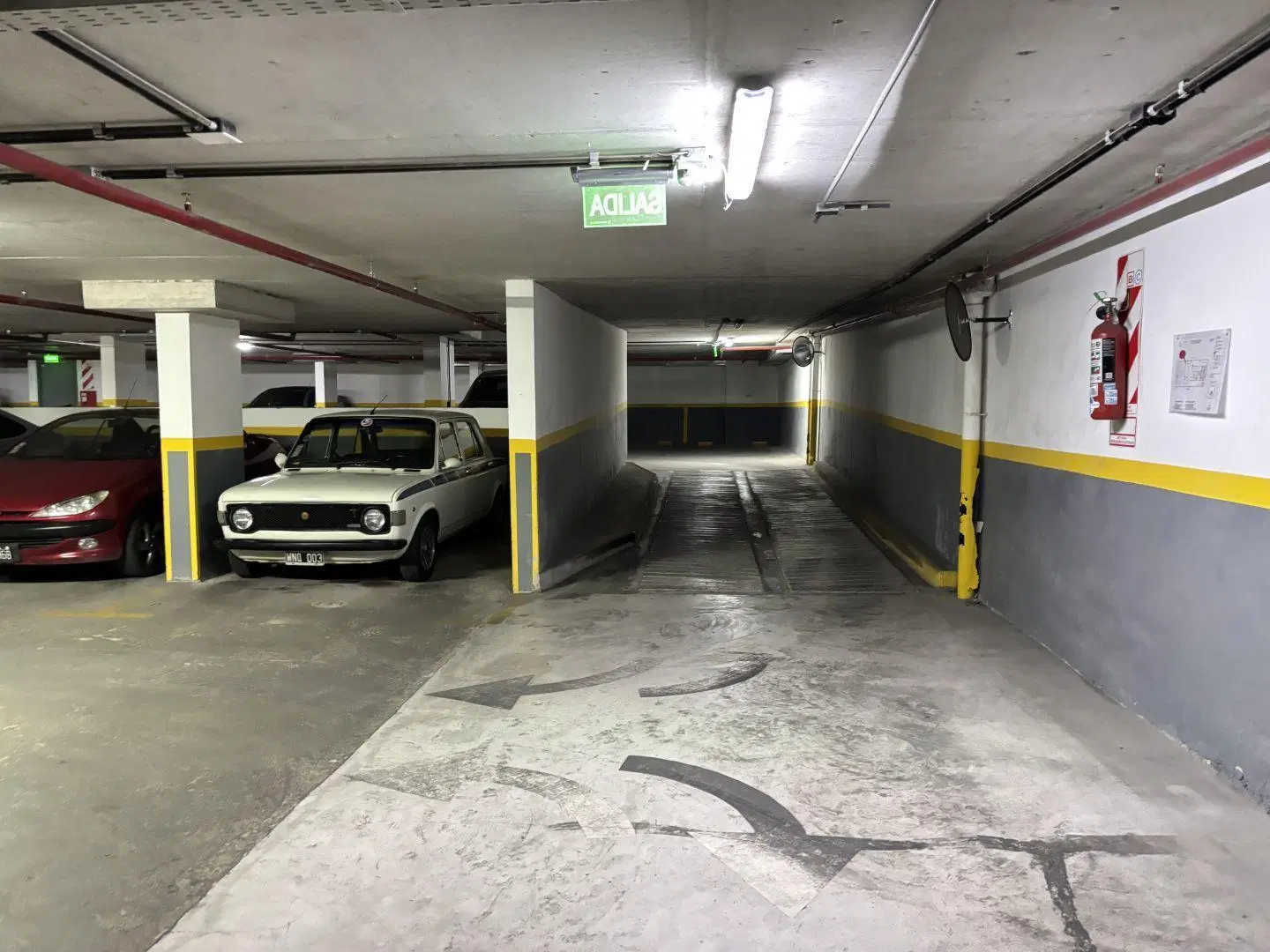 VENTA COCHERA ALMAGRO 2