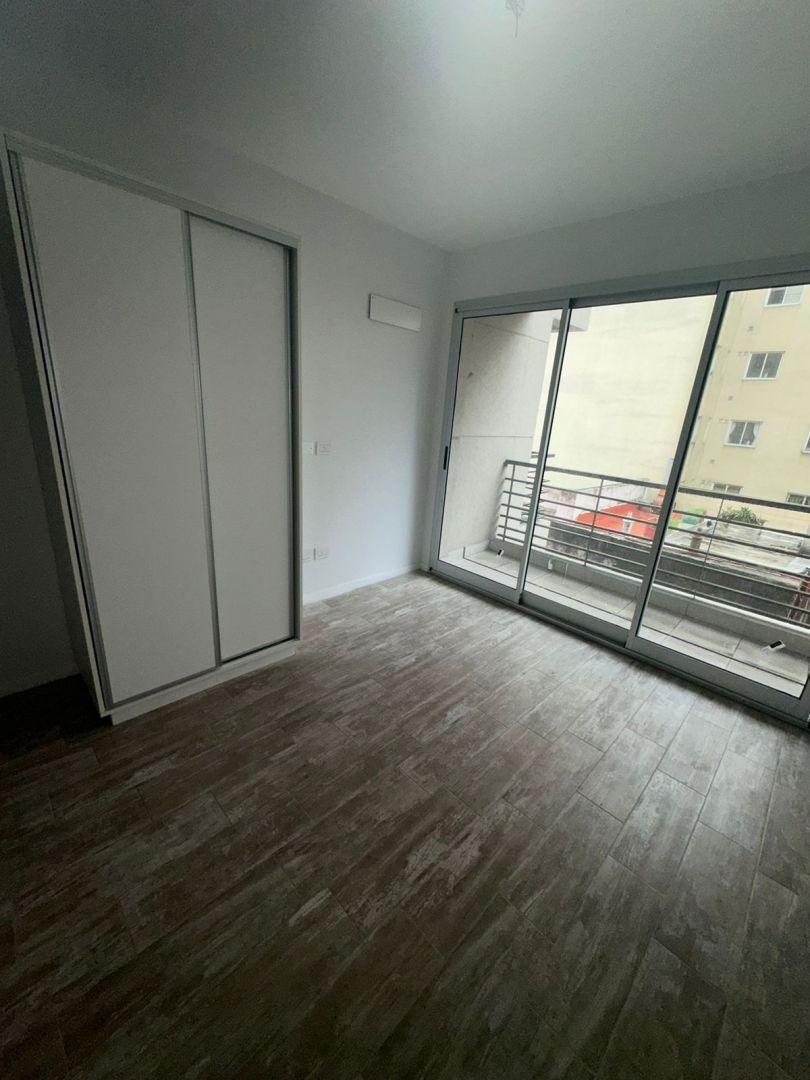 Foto de ALQUILER DOS AMBIENTES, FLORES, imagen 4