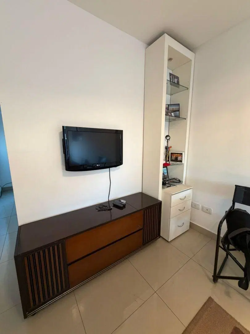 ALQUILER DOS AMBIENTES AMOBLADO , FLORES 2