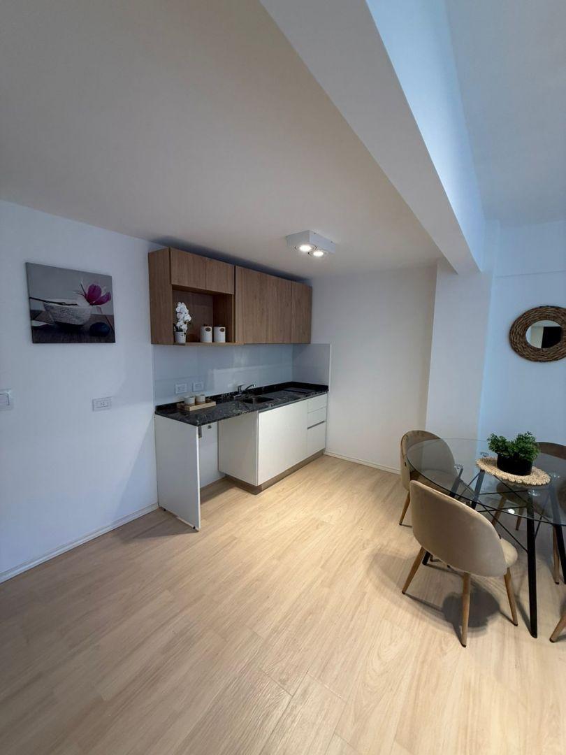 Foto de VENTA DEPARTAMENTO DOS AMBIENTES SAN TELMO, imagen 4