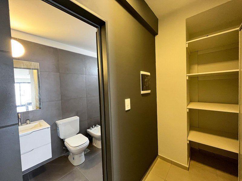 Foto de VENTA DEPARTAMENTO DOS AMBIENTES, ALMAGRO, imagen 5