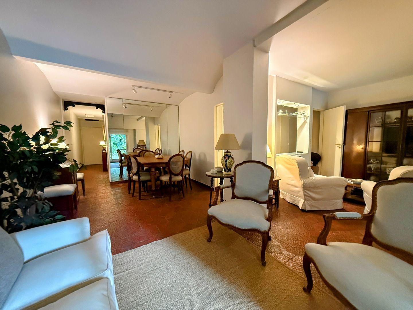 Foto de VENTA DEPARTAMENTO 5 AMB TIPO CASA CON JARDIN, imagen 2