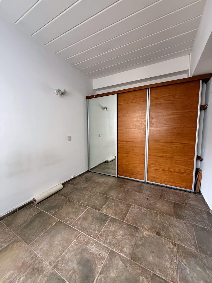 Foto de VENTA DEPARTAMENTO DOS AMBIENTES, ALMAGRO, imagen 3
