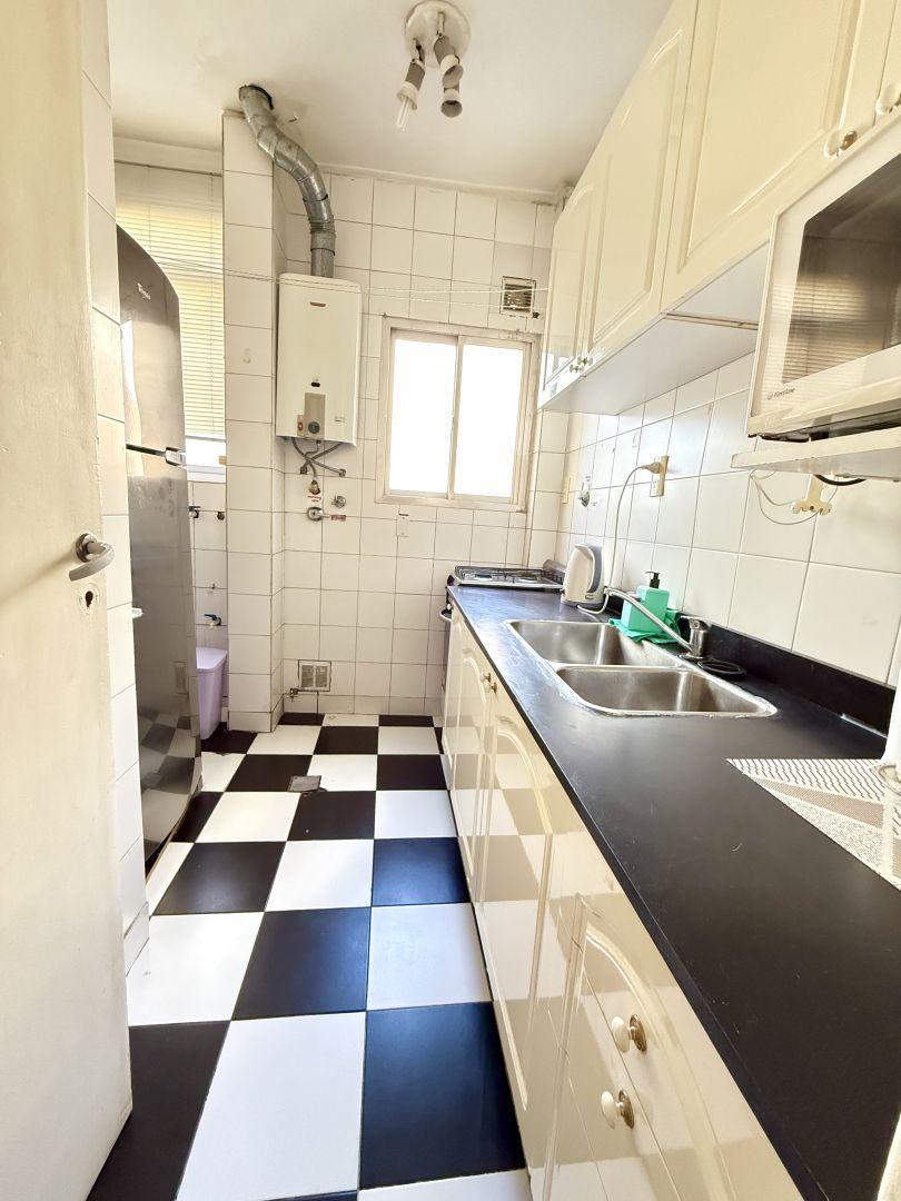 Foto de VENTA- 2 AMBIENTES - SAN CRISTOBAL, imagen 1
