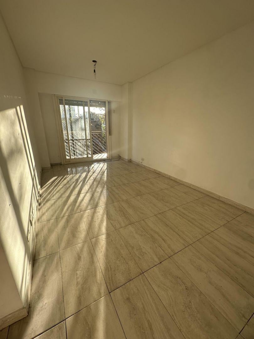 Foto de ALQUILER DE DEPARTAMENTO 3 AMBIENTES EN BOEDO, imagen 2