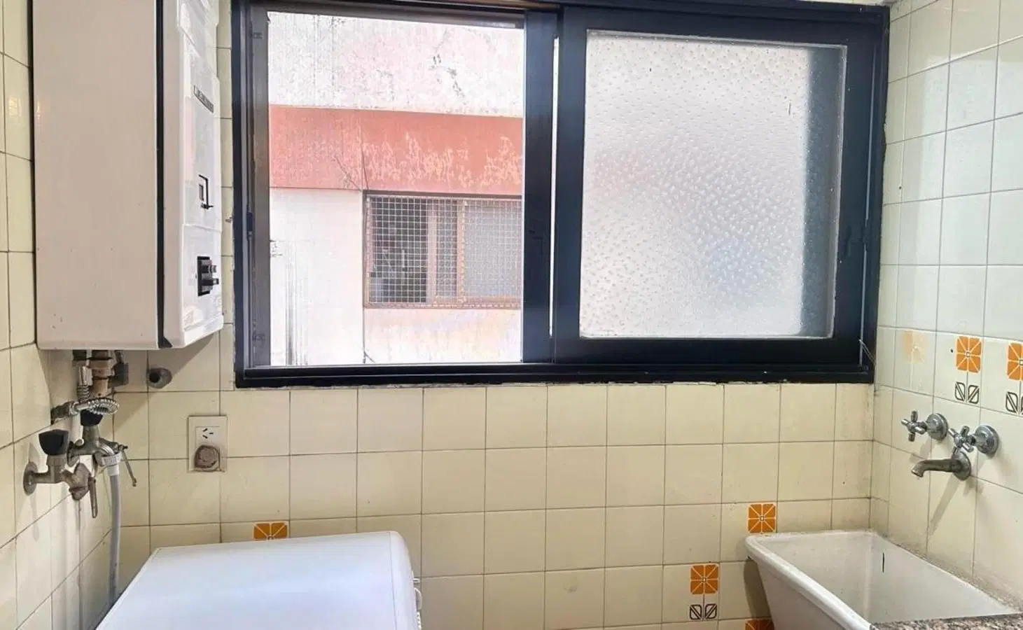VENTA DEPARTAMENTO 3 AMBIENTES EN BARRACAS, CABA 2