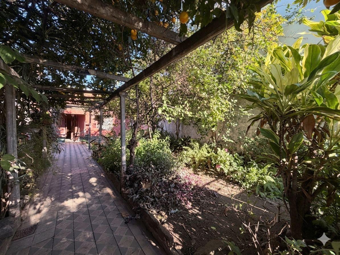 Venta Casa 3 ambientes cochera patio Villa Lugano