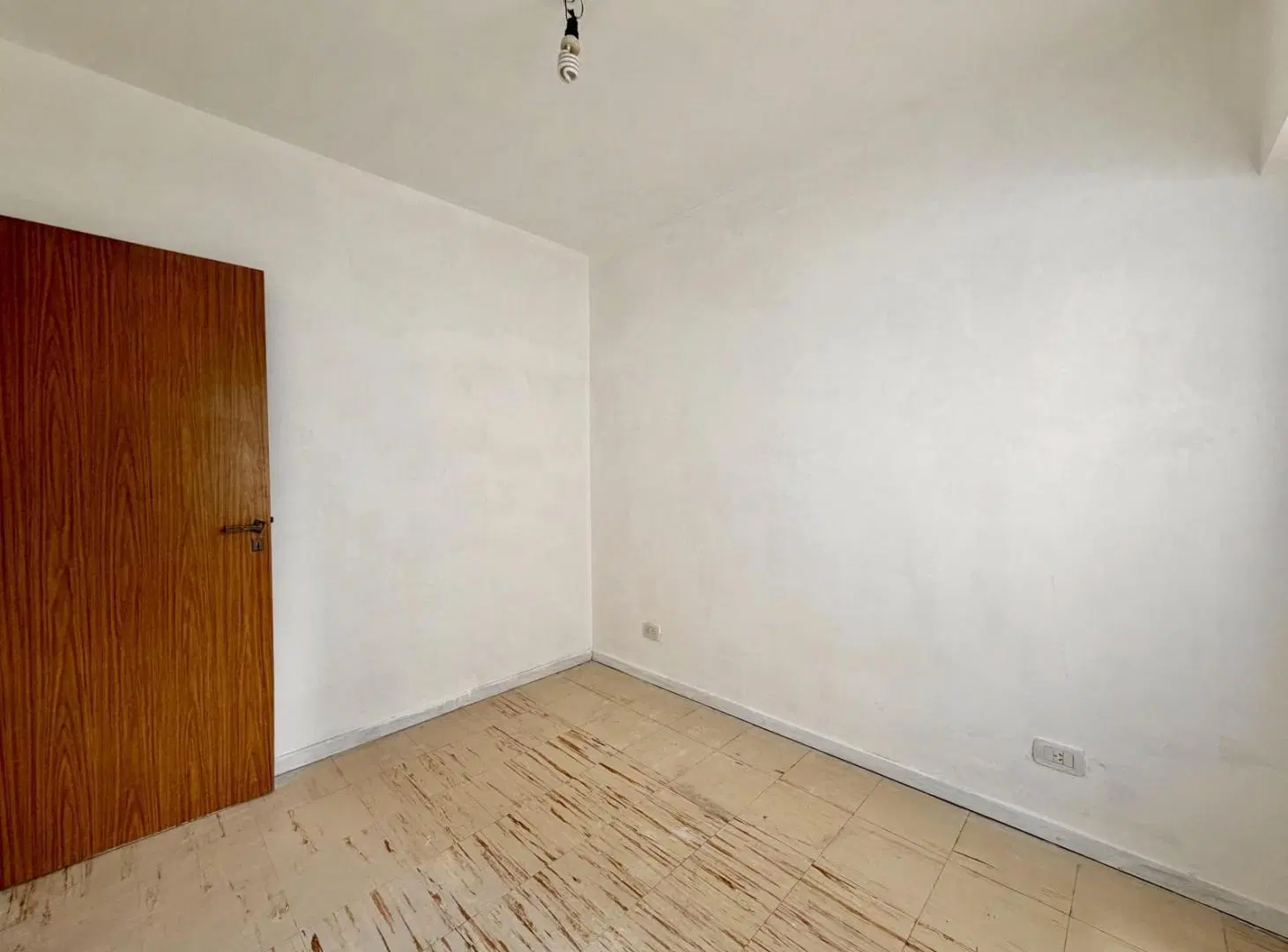 Venta Departamento 3 ambientes en Santos Lugares 3
