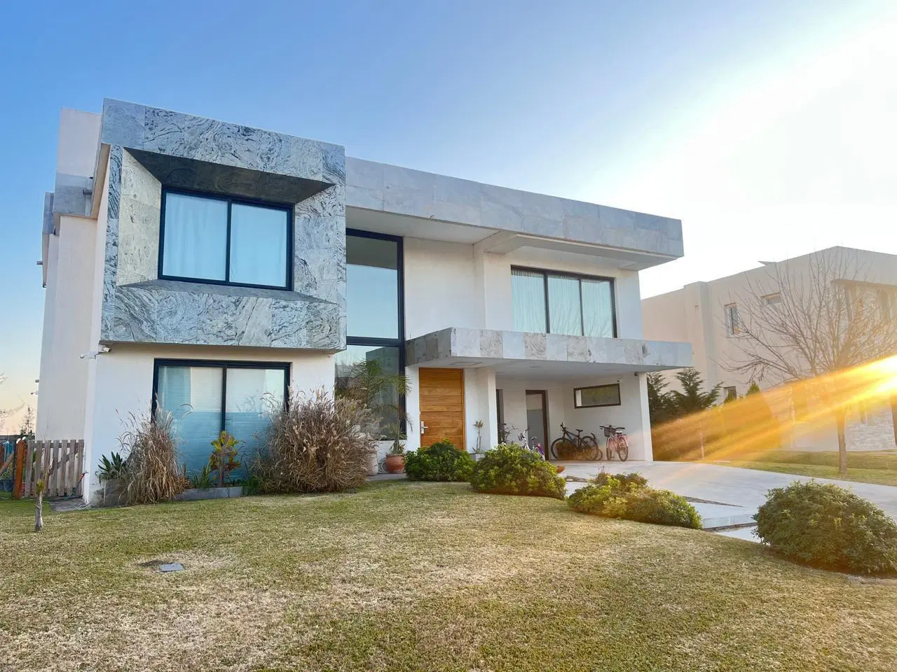 VENTA CASA 6 AMBIENTES EN EL BARRIO TERRALAGOS, CANNING 5