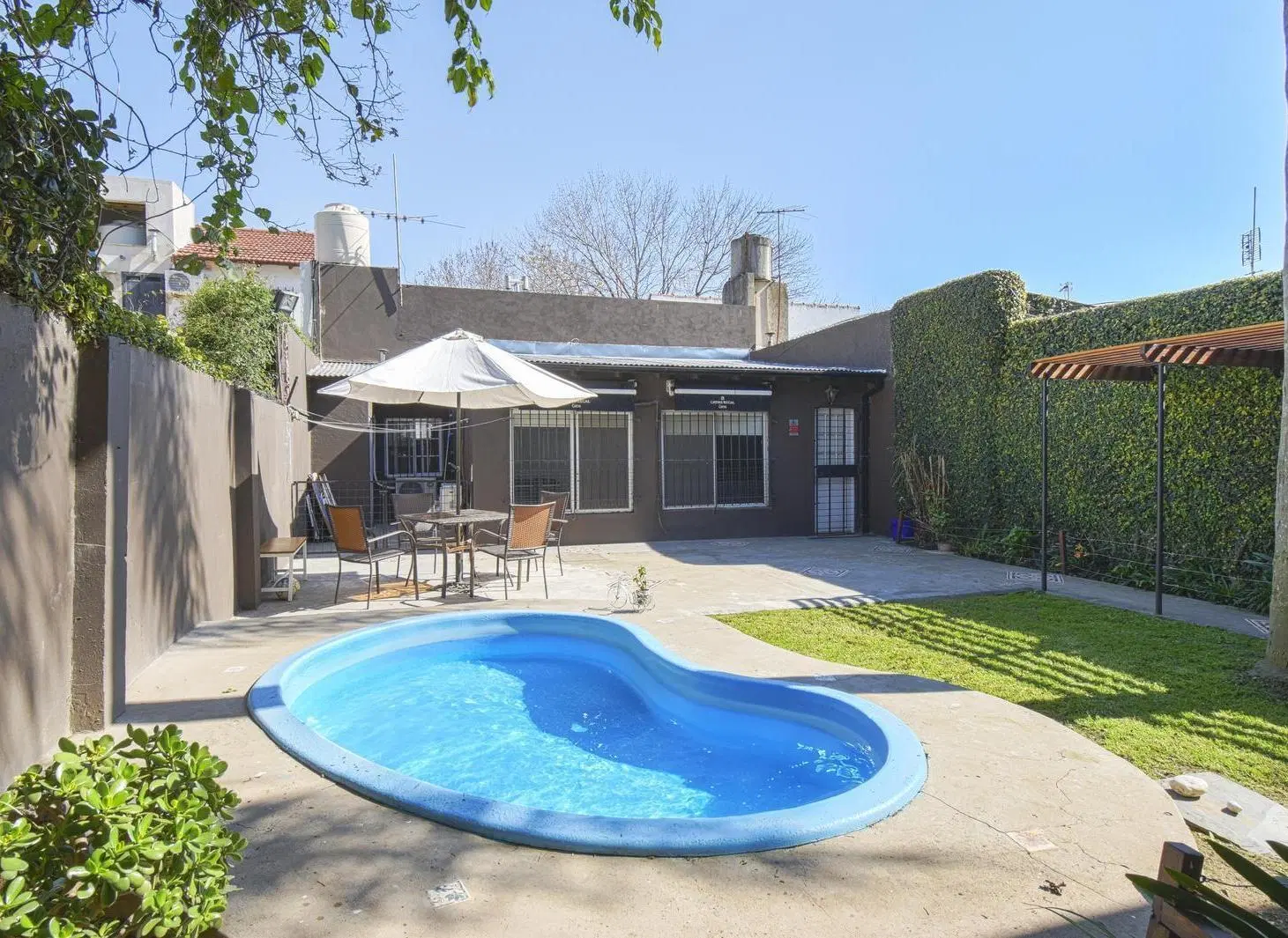 Venta Casa 5 Ambientes en Lavallol 3