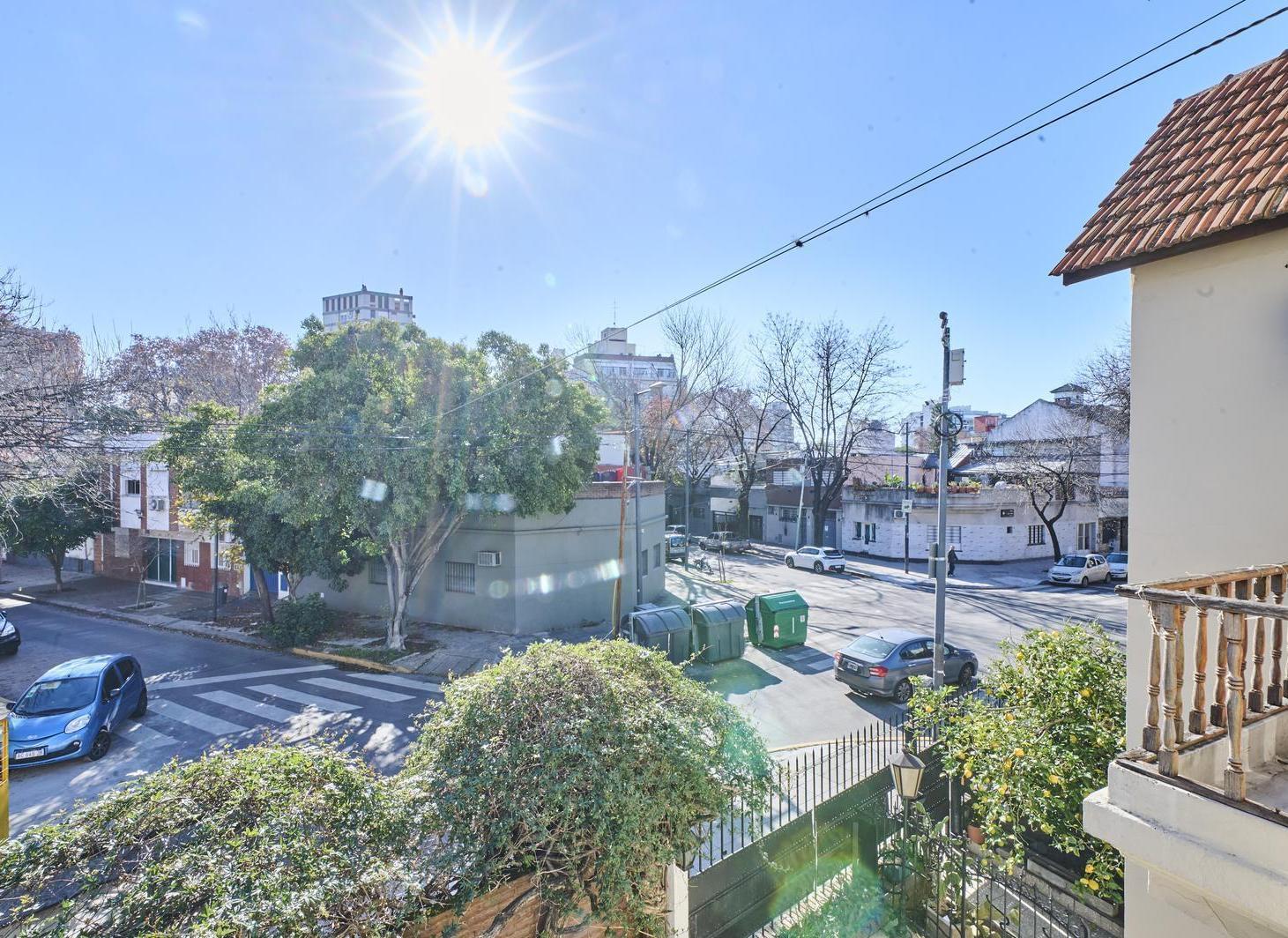 Venta Casa 5 ambientes Parque Chas
