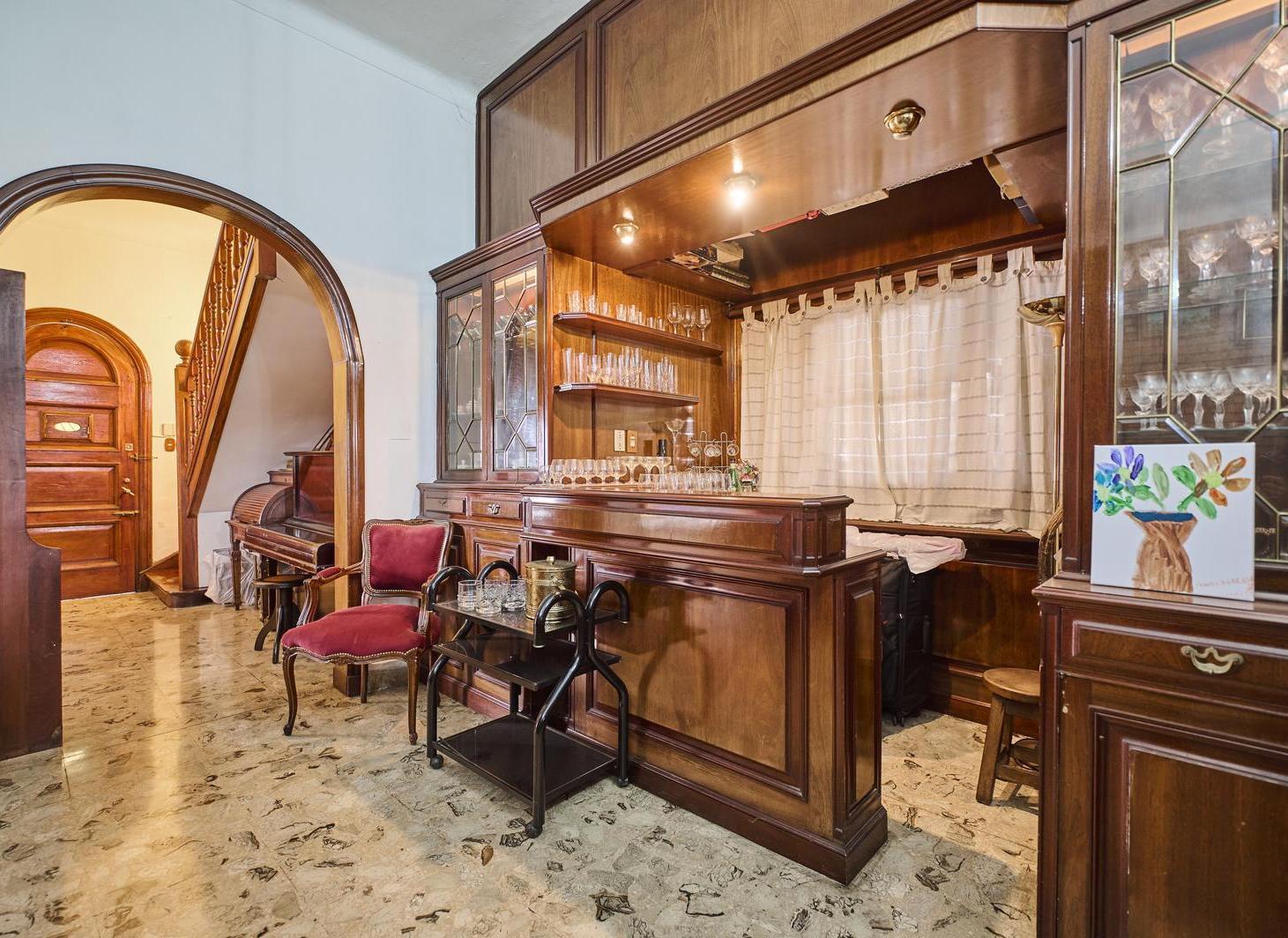 Venta Casa 5 ambientes Parque Chas
