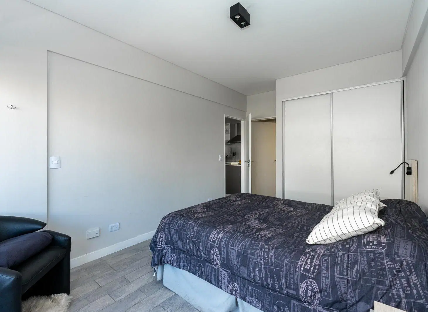 Venta Departamento 2 ambientes con Cochera en San Telmo 4