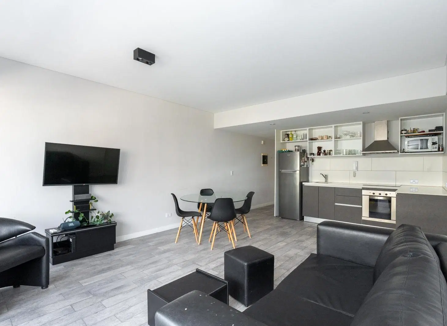 Venta Departamento 2 ambientes con Cochera en San Telmo 8