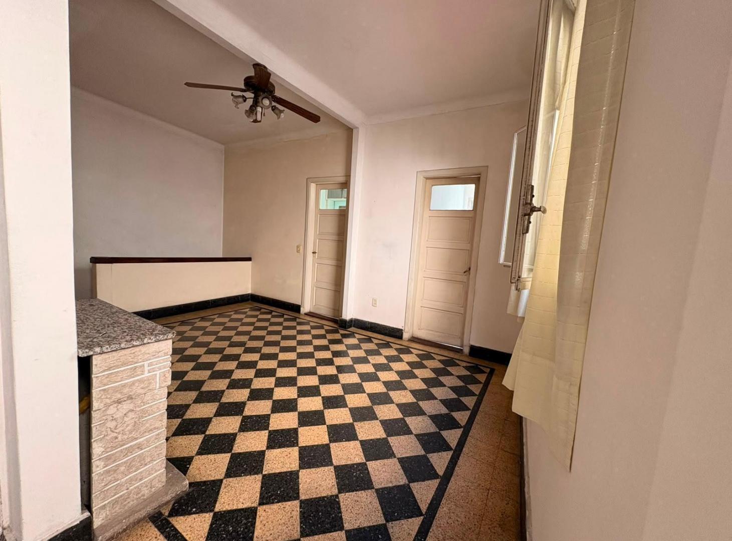 Foto de VENTA PH 3 AMBIENTES CON PATIO EN CIUDADELA, imagen 1