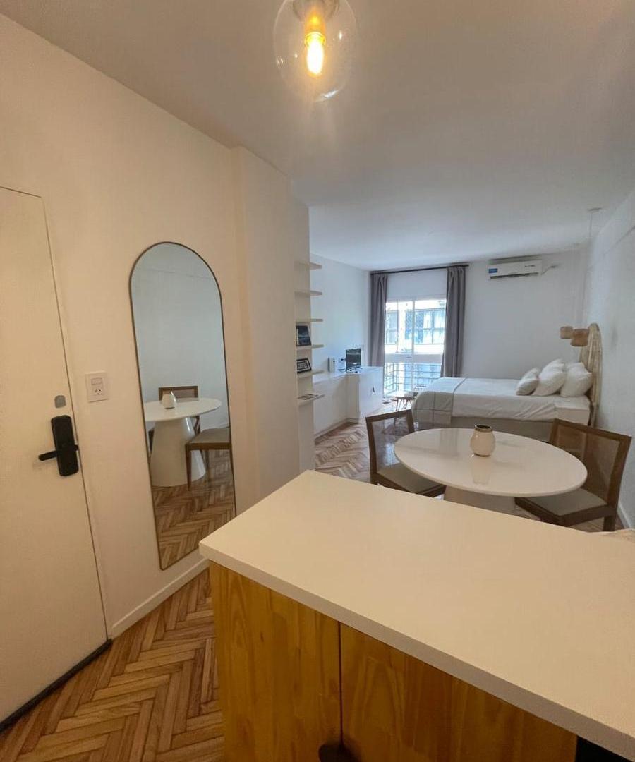 Foto de Venta Departamento Monoambiente en Recoleta, imagen 3