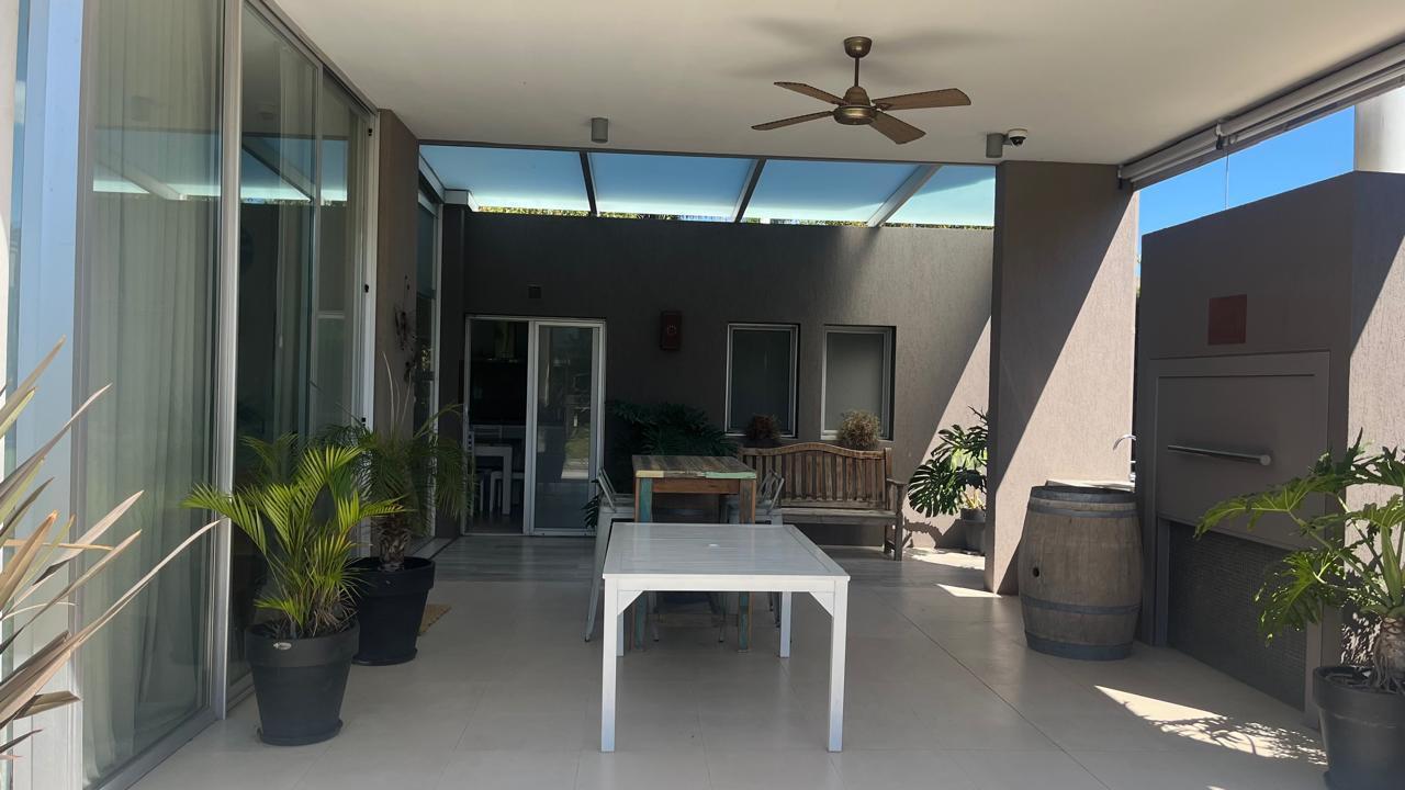 Foto de VENTA DE CASA 5 AMBIENTES EN EL BARRIO EL ROCIO, CANNING, imagen 4