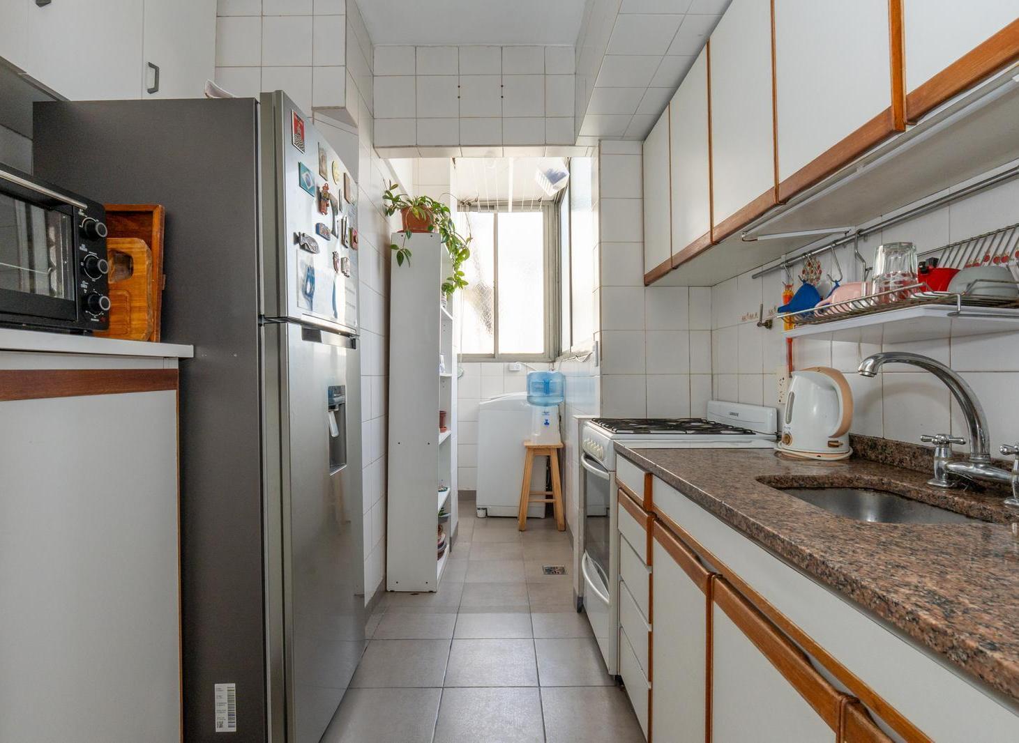 Foto de Venta Departamento 3 ambientes dependencia Balcon Piso Alto en Recoleta, imagen 3