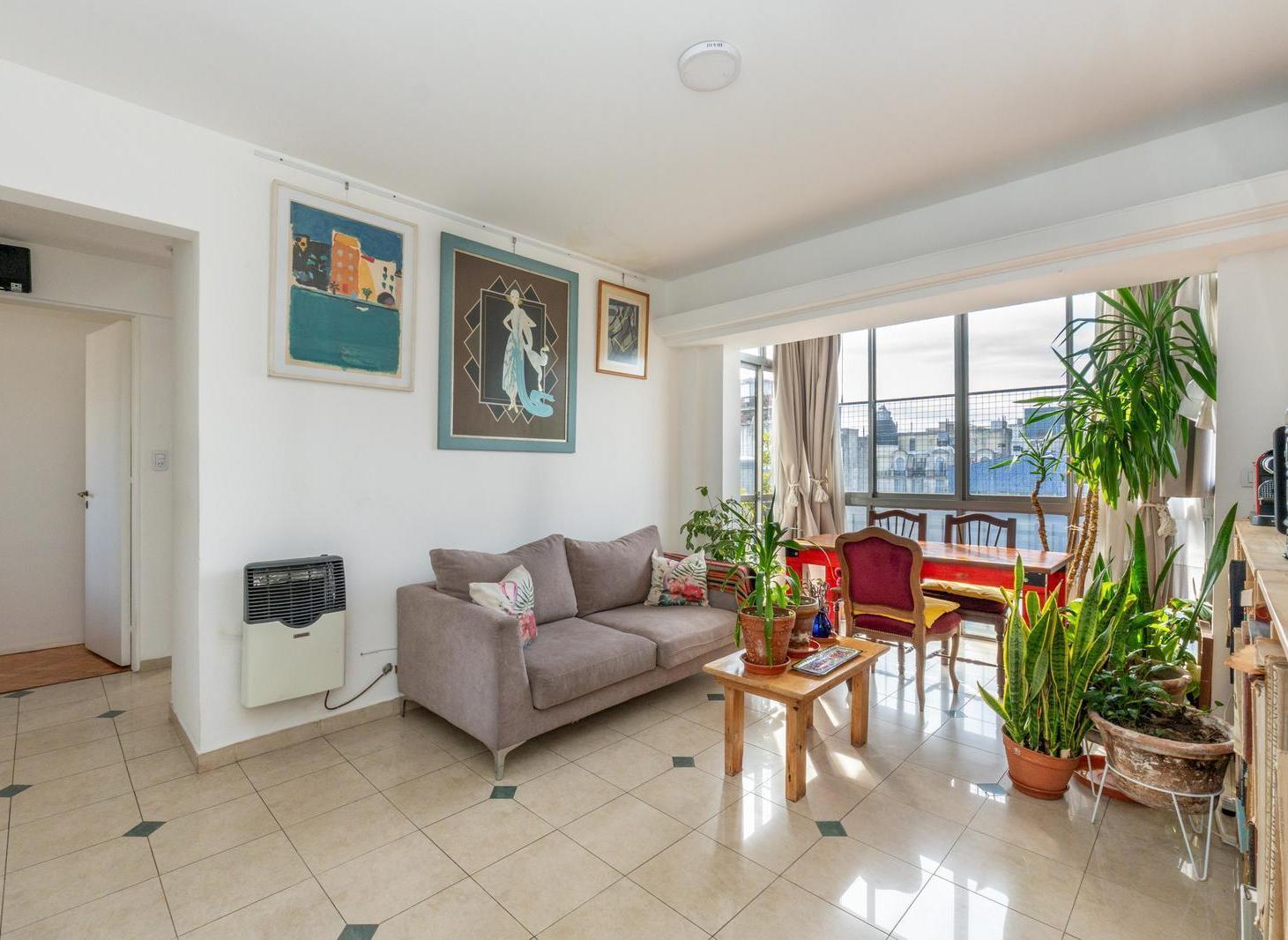 Foto de Venta Departamento 3 ambientes dependencia Balcon Piso Alto en Recoleta, imagen 4