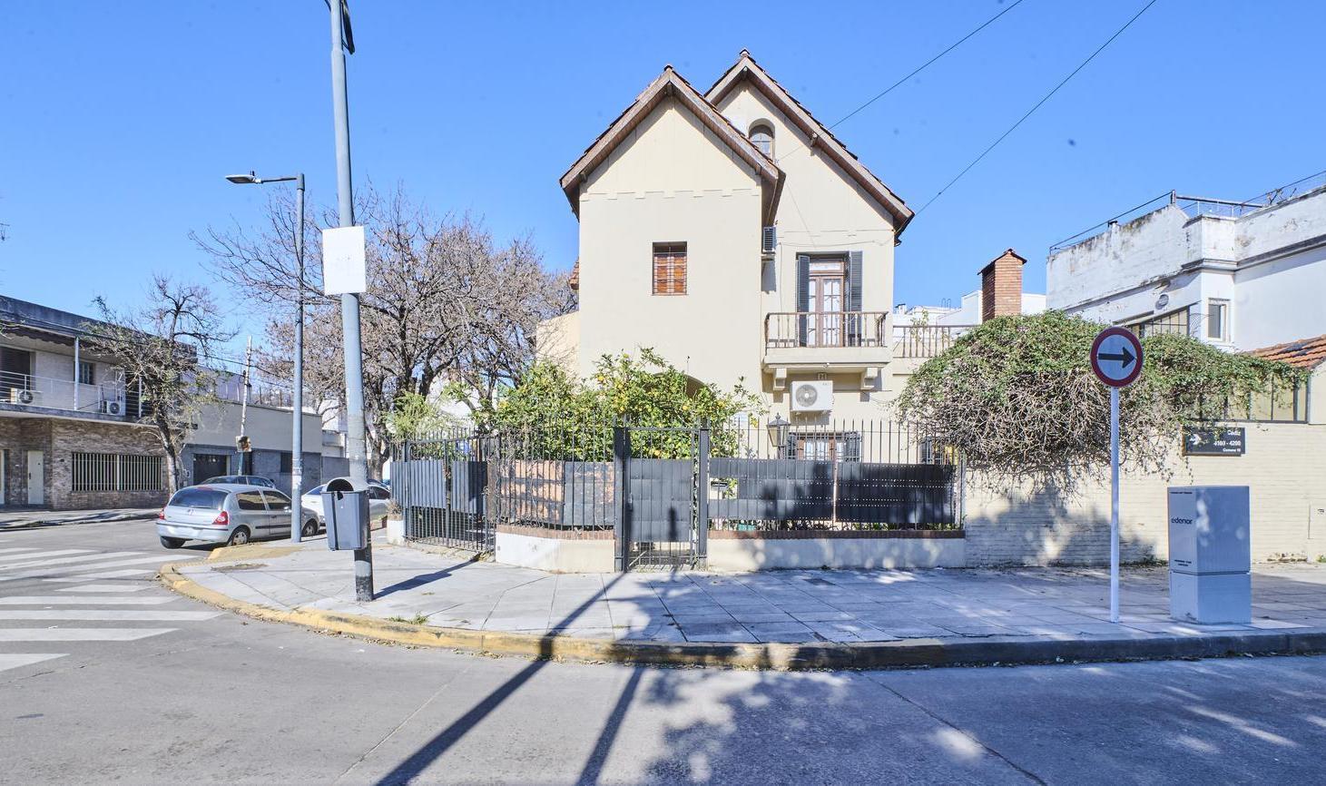 Foto de Venta Casa 5 ambientes Parque Chas, imagen 3