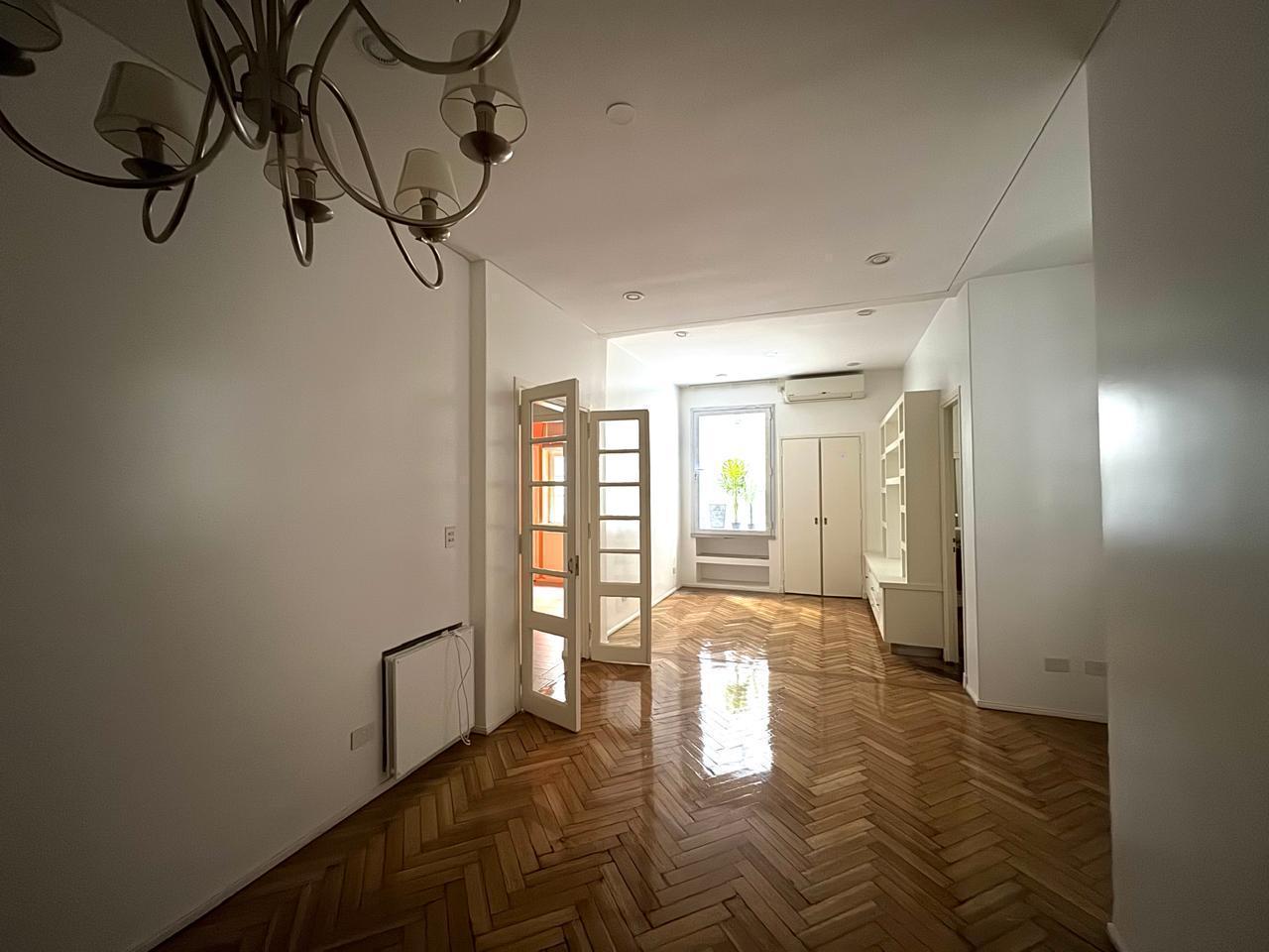 Foto de Venta departamento 3 ambientes reciclado en Recoleta, imagen 1