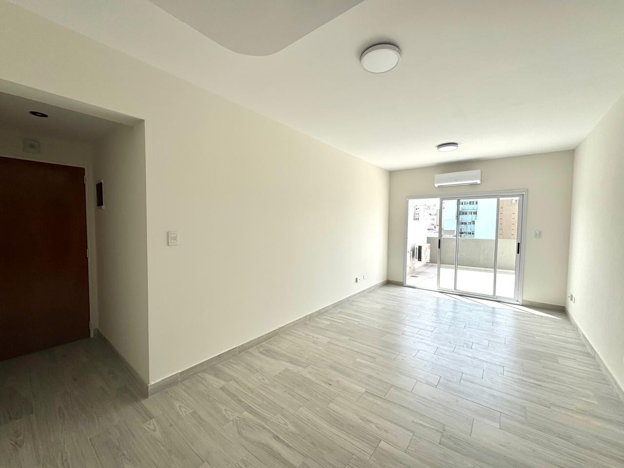 Foto de Alquiler Departamento 2 Ambientes en Monserrat, imagen 4