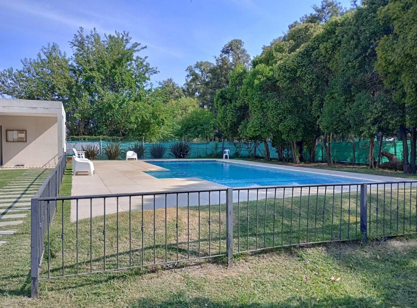 Foto de Venta Casa 4 ambientes en barrio La Angélica Pilar, imagen 1
