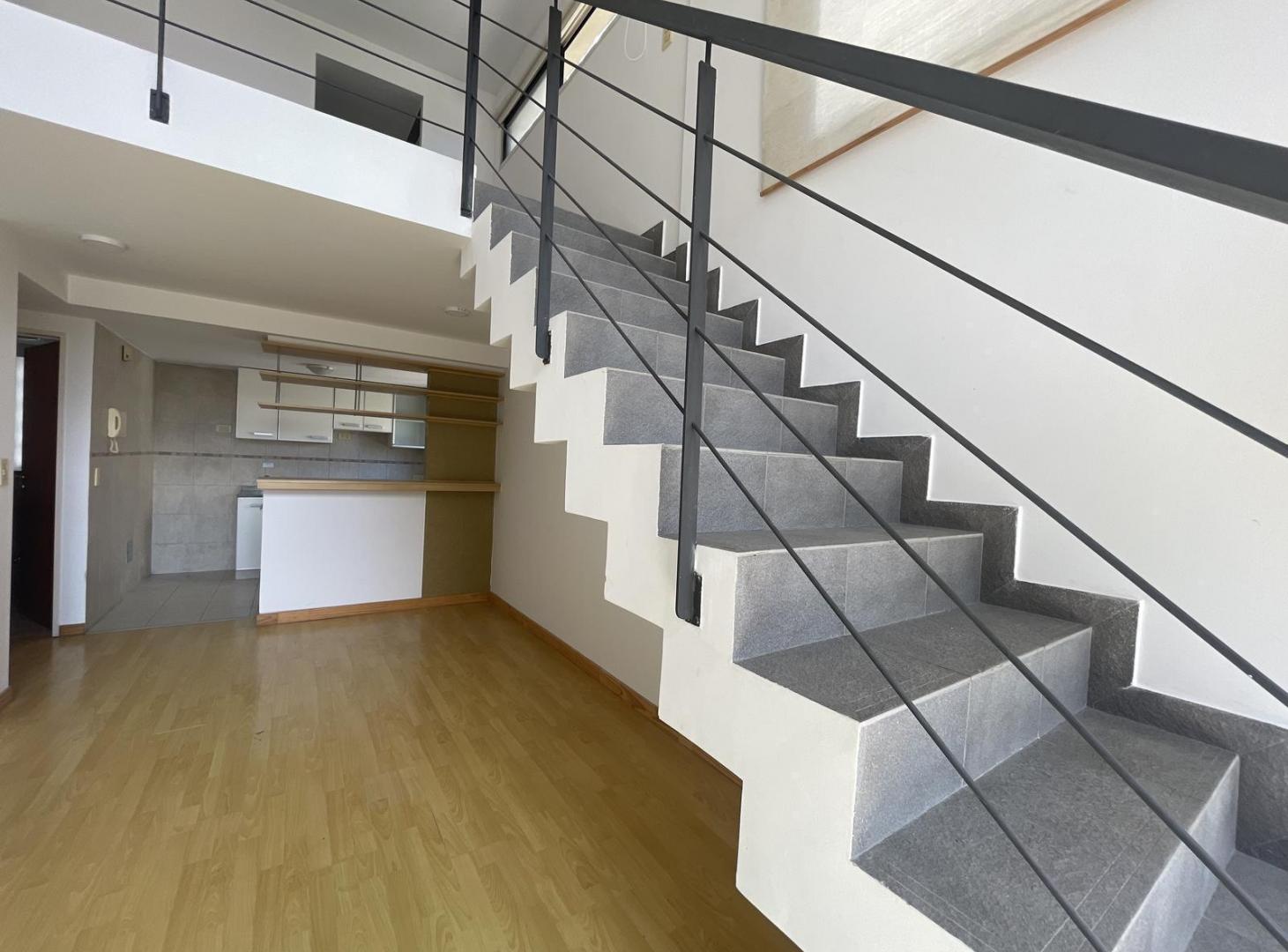 Foto de Alquiler Duplex 2 ambientes 2 baños en Saavedra Nuñez Piso Alto Balcon, imagen 3