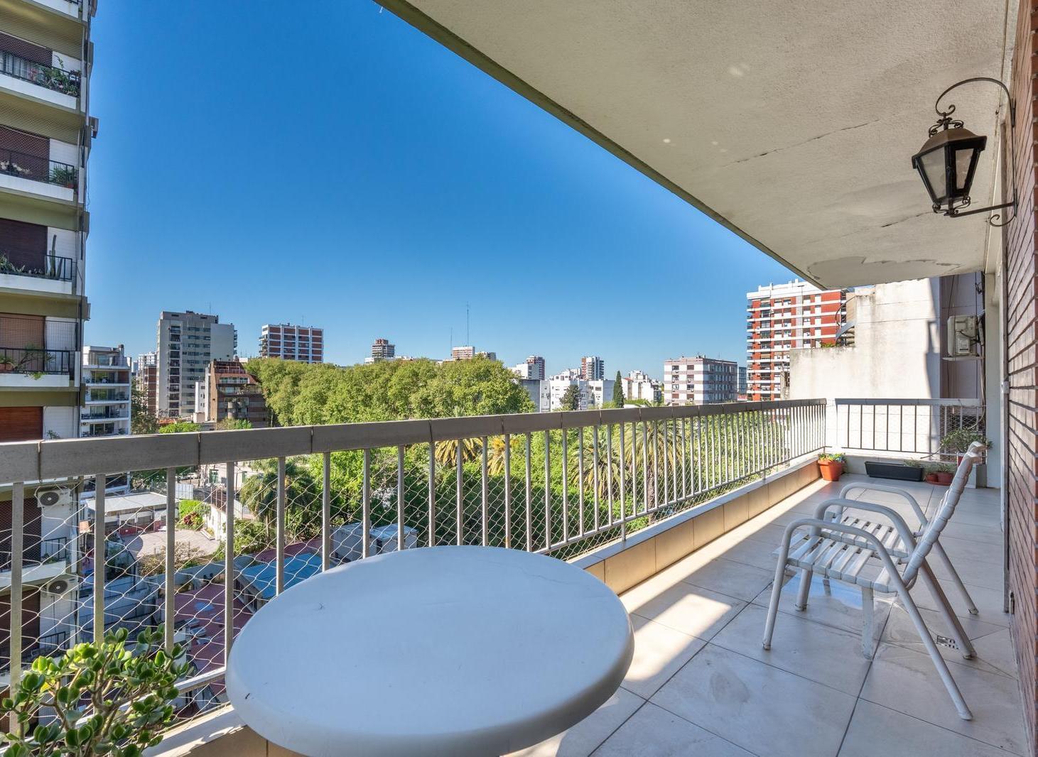 Foto de Venta Departamento 5 ambientes con Cochera y Seguridad en Belgrano R, imagen 1