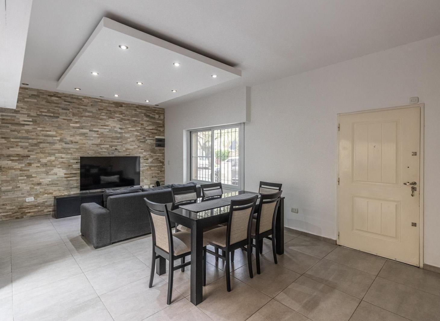 Foto de Venta Casa 5 Ambientes en Liniers, imagen 4