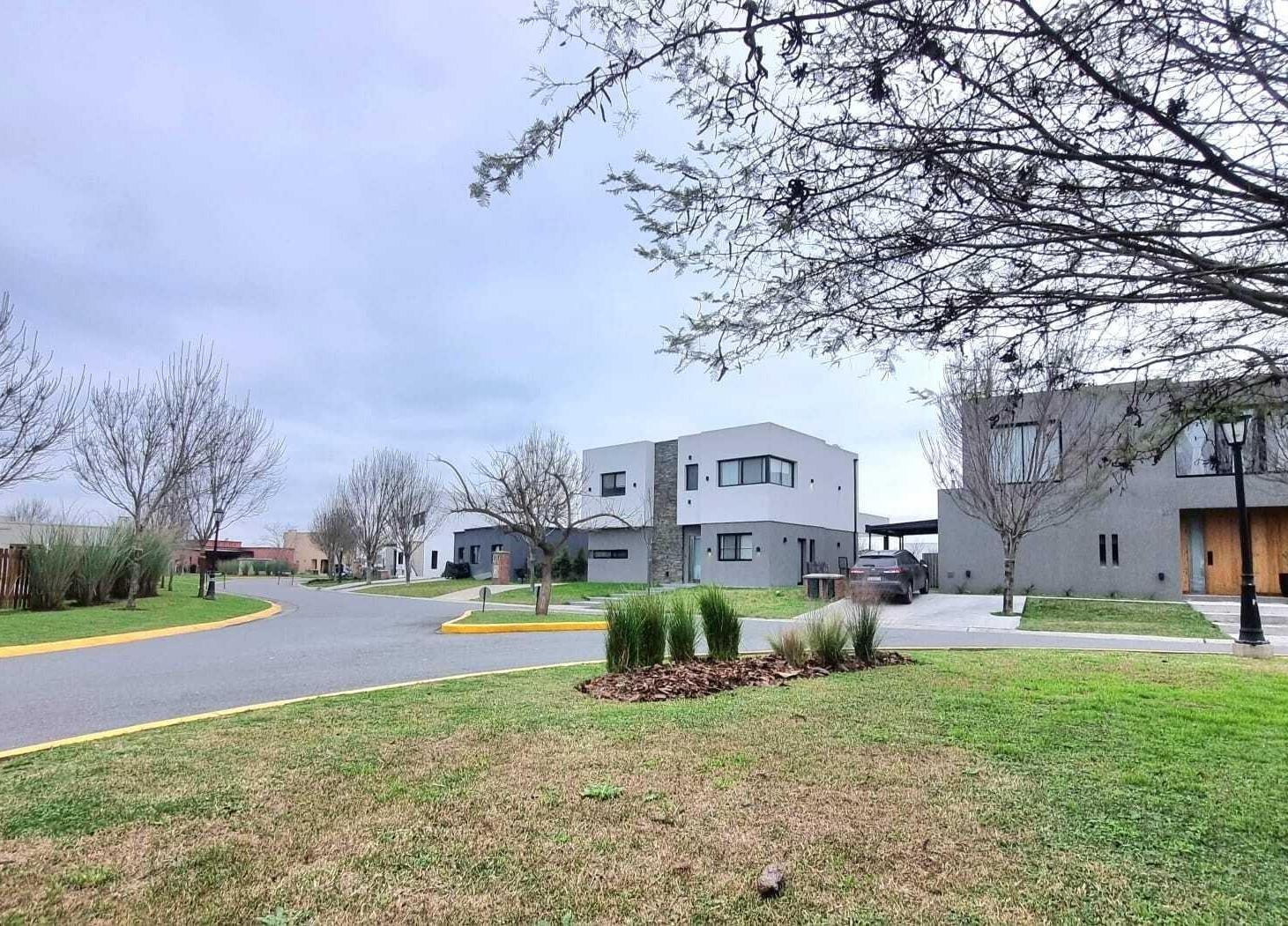 Foto de Terreno Lote en Venta en Santo Tomas, Derqui, Pilar, imagen 5