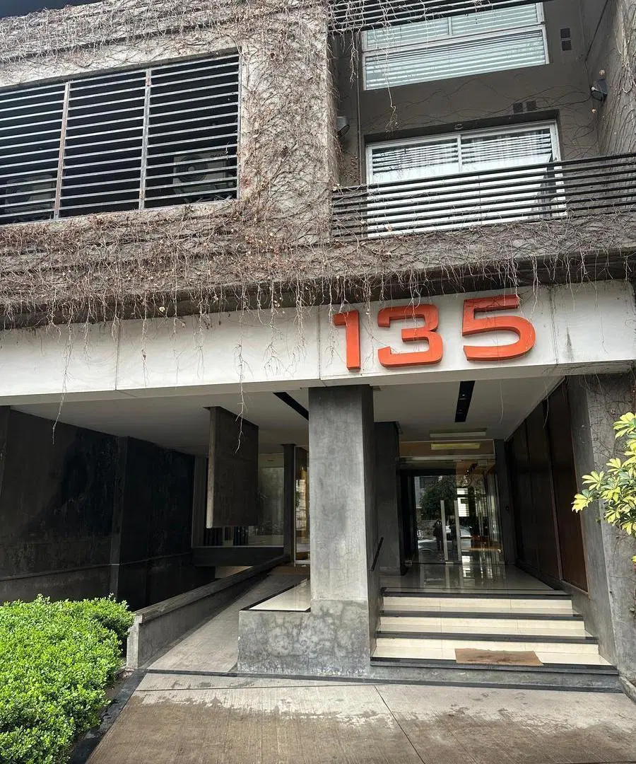 Departamento en Avenida Sarmiento 135 5