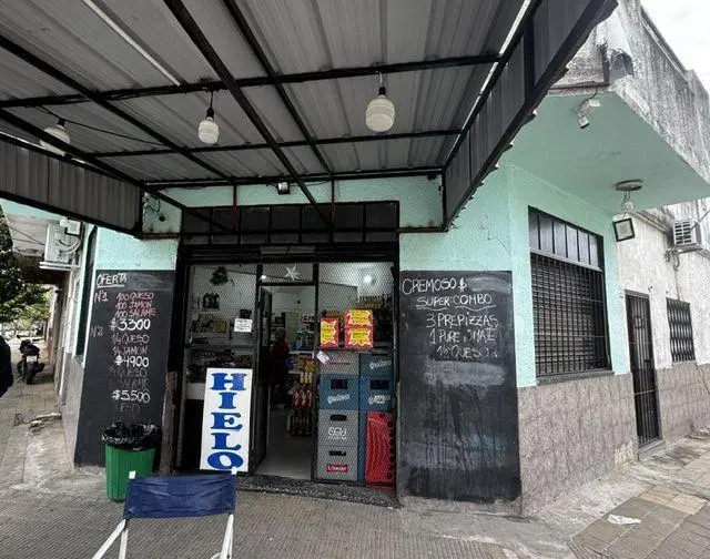 VENTA LOCAL COMERCIAL CON VIVIENDA EN ESQUINA EN SAN JUSTO 2