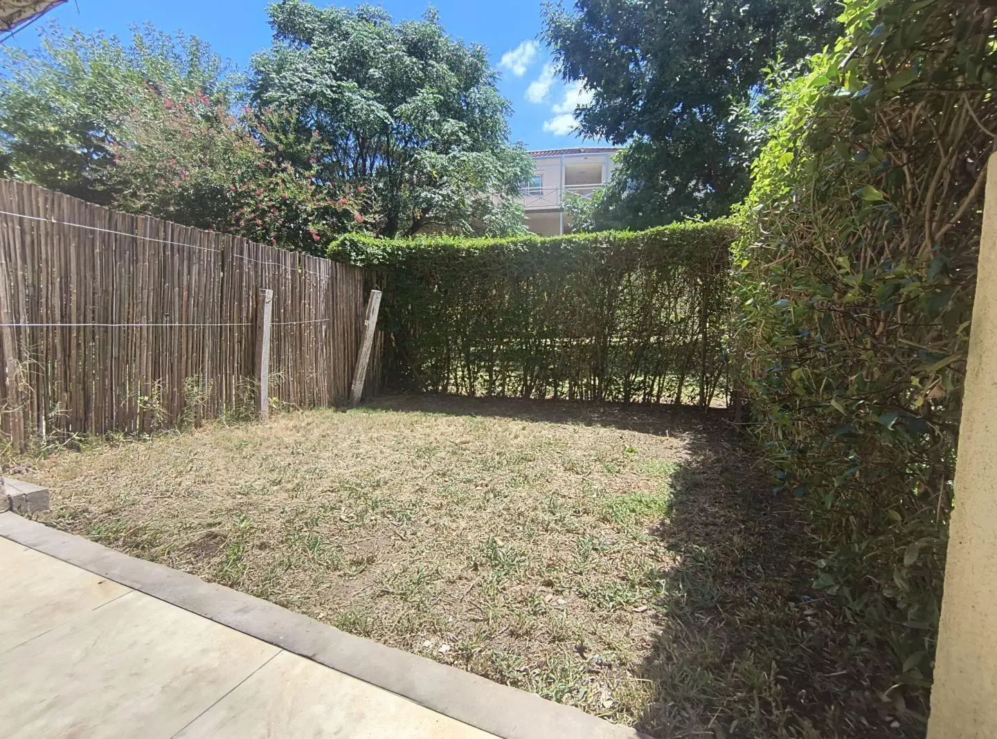 VENTA DEPARTAMENTO 1 AMBIENTE JARDIN COCHERA PARRILLA PILAR 1