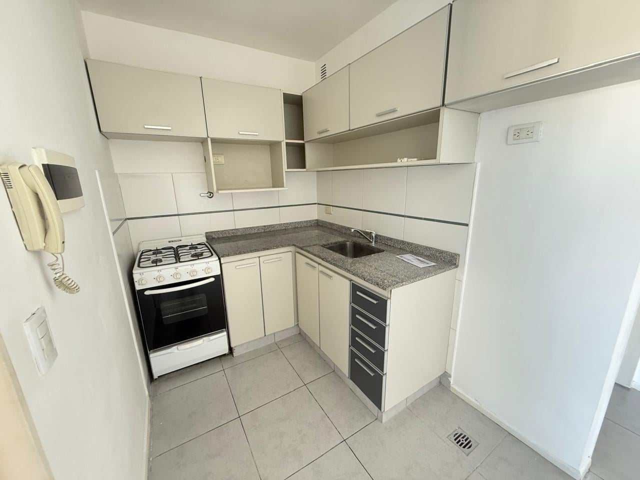 Foto de ALQUILER DEPARTAMENTO 2 AMBIENTES COCHERA VILLA CRESPO, imagen 5