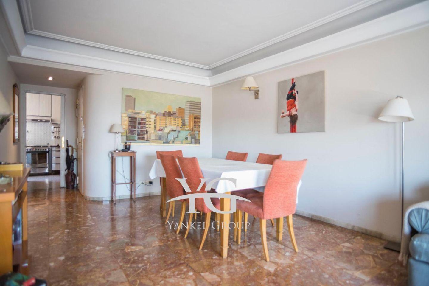 Foto de VENTA 4 AMBIENTES CON DEP. COCHERA Y TERRAZA!!, imagen 3